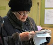 Необходимая выслуга лет: какой стаж нужен для пенсии женщине в России?